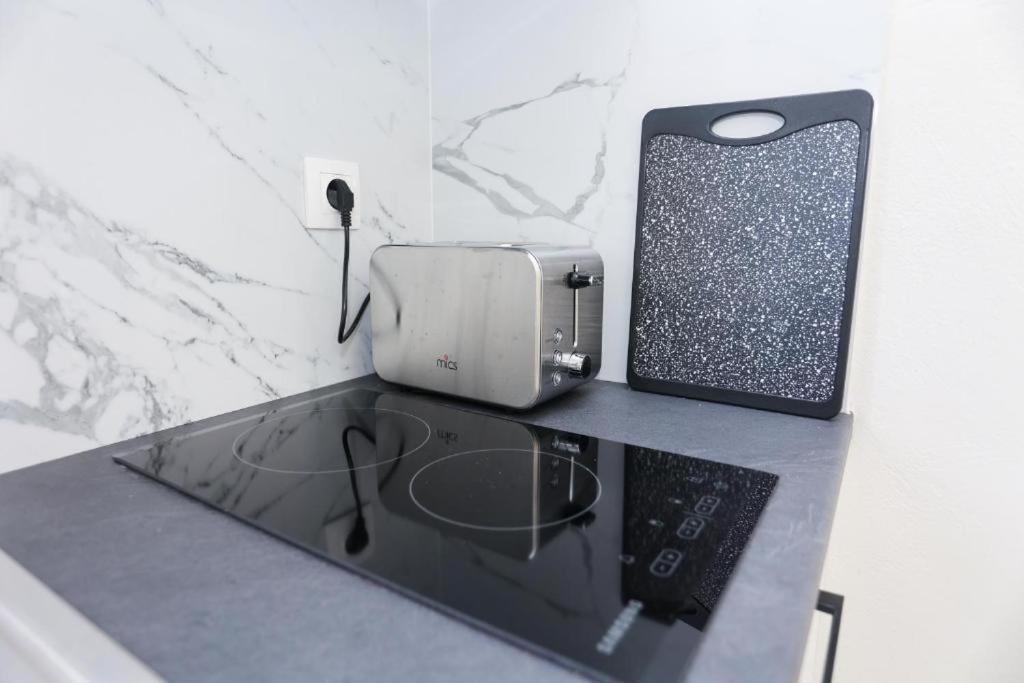 Kouros Apartments Litheres エクステリア 写真