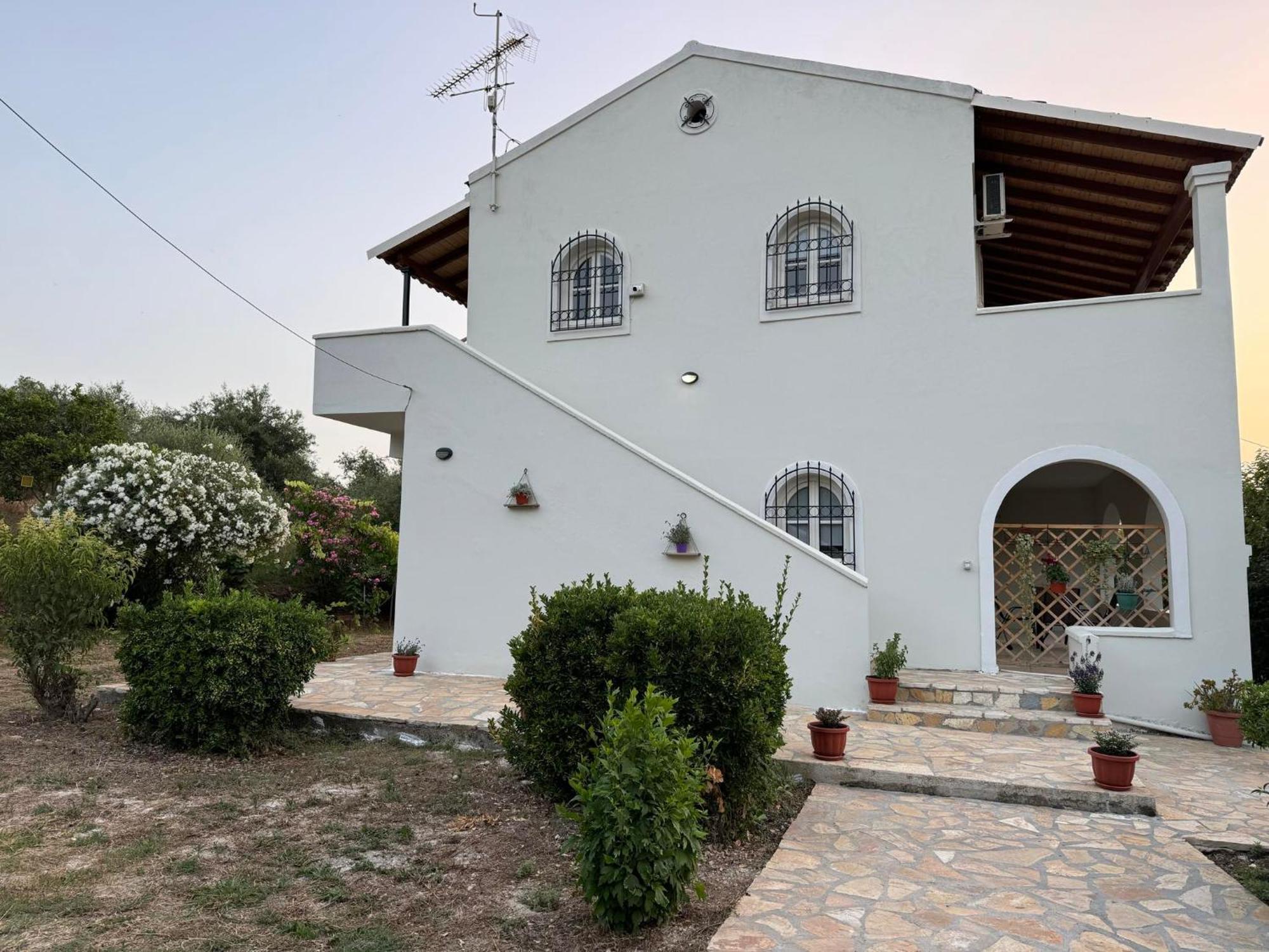 Kouros Apartments Litheres エクステリア 写真